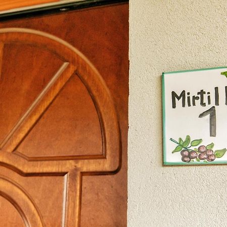 Il Mandorlo Fiorito Bed And Breakfast Ogliastro Cilento Dış mekan fotoğraf