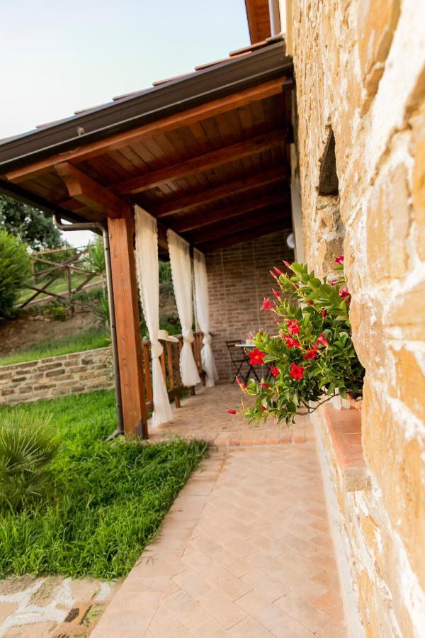 Il Mandorlo Fiorito Bed And Breakfast Ogliastro Cilento Dış mekan fotoğraf