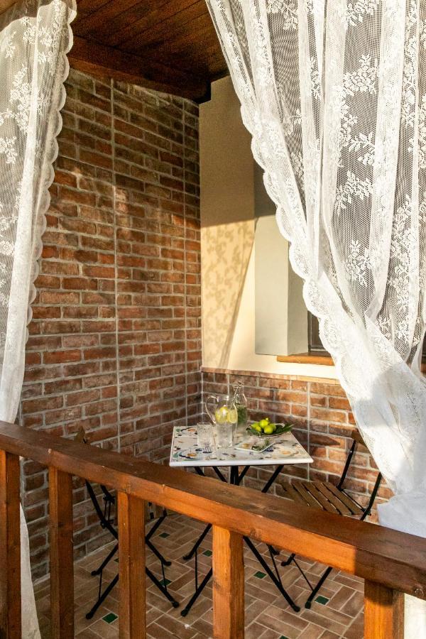 Il Mandorlo Fiorito Bed And Breakfast Ogliastro Cilento Dış mekan fotoğraf