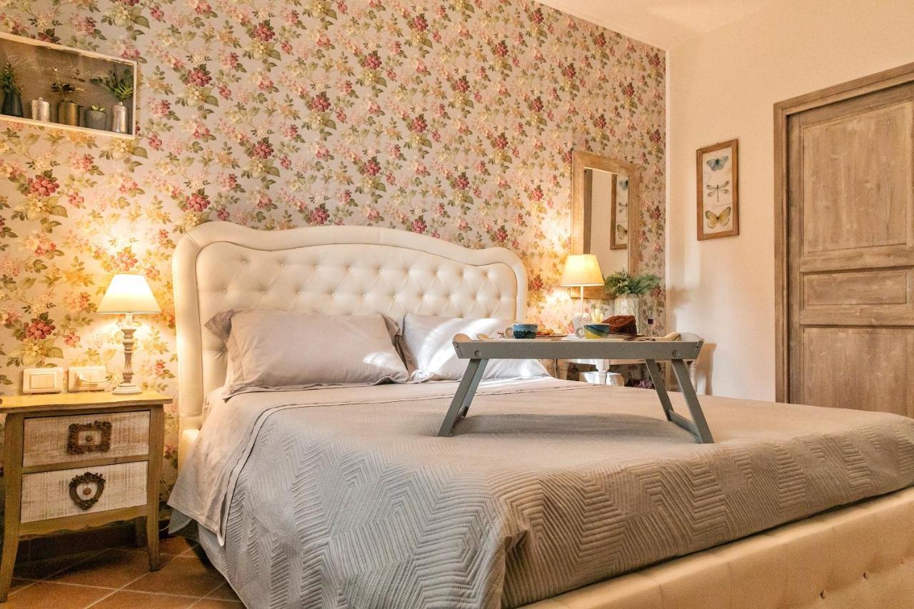Il Mandorlo Fiorito Bed And Breakfast Ogliastro Cilento Dış mekan fotoğraf